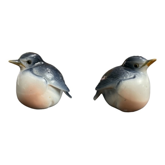 VINTAGE BLUE BIRD SALT AND PEPPER S&P SHAKERS BONE CHINA ARDALT MADE IN TAIWAN - Picture 7 of 13